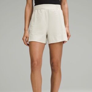 Lululemon High Waist Relaxed fit 4” shorts